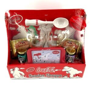 1998 Coca-Cola Sundae Shoppe Gift Set Polar Bear Glasses Scoop Tray New 118301